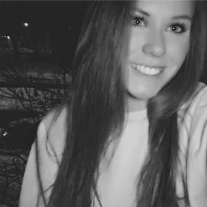 Meet your Posher, Cassie